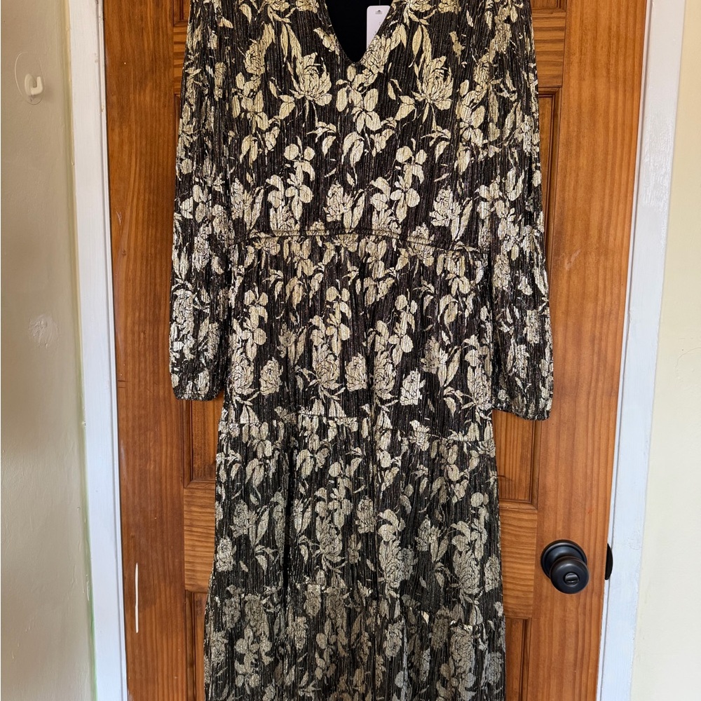 Soft Surroundings Black and Gold Floral Dress - Picture 3 of 11